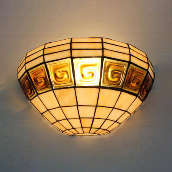 Bowl Wall Lighting Traditional 1 Light Stained Glass Wall Sconce Light for the Staircase Beige Clearhalo 'Industrial' 'Middle century wall lights' 'Tiffany wall lights' 'Tiffany' 'Wall Lamps & Sconces' 'Wall Lights' Lighting' 100593
