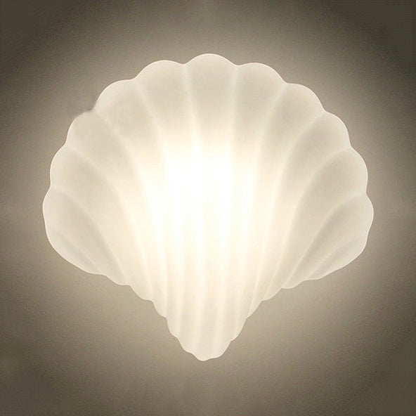 Bedroom Nursing Room Shell Wall Light Acrylic 1 Light Lovely Modern Wall Lamp in White White Clearhalo 'Wall Lamps & Sconces' 'Wall Lights' Lighting' 103610