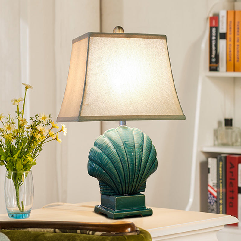 Handmade Ceramic Shell Night Light Country Style 1 Bulb Bedroom Table Lamp in Green/White with Pagoda Fabric Shade Clearhalo 'Lamps' 'Table Lamps' Lighting' 1136391