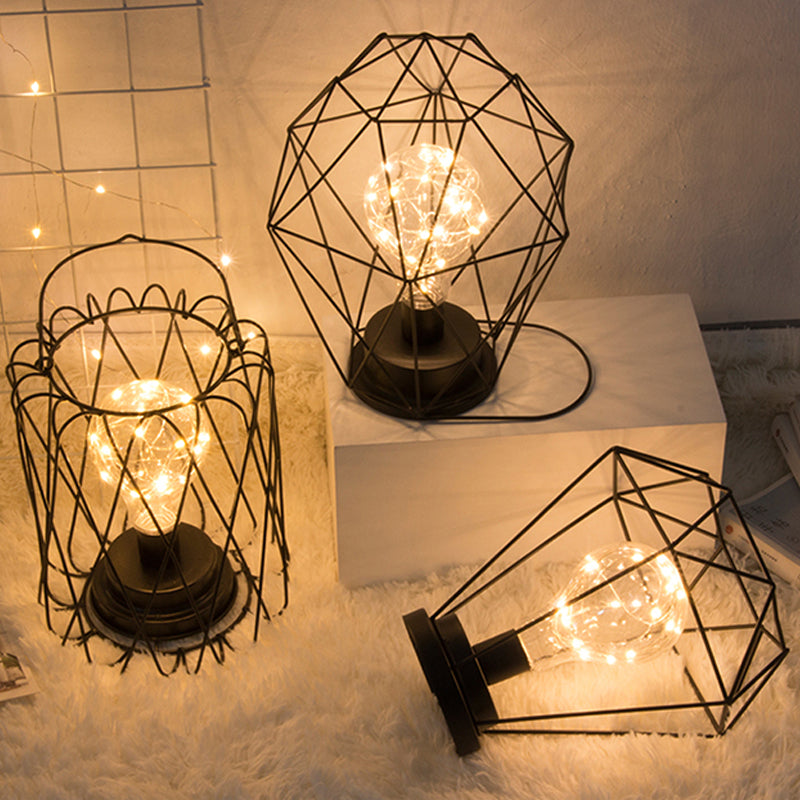 1 Head Barrel/Diamond Table Lamp with Cage Shade Loft Stylish Black Metal Small Table Lamp for Bedside Clearhalo 'Lamps' 'Table Lamps' Lighting' 1158602