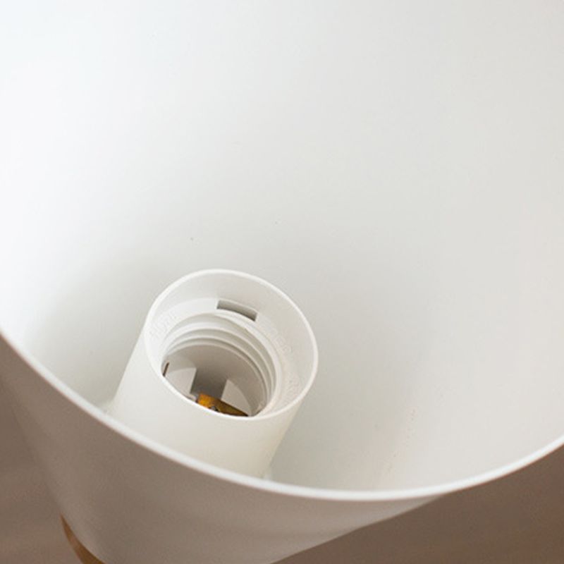 Modern Simple Cone Shape Vanity Light with Iron Shade for Shower Room