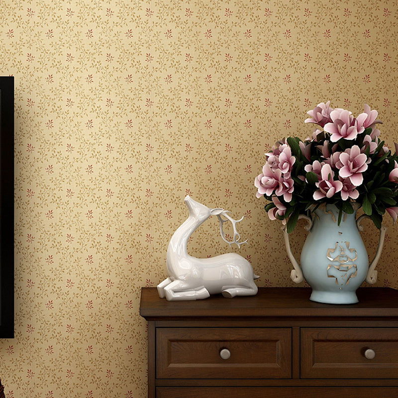 Yellow Rustic Wallpaper 33' L x 20.5" W Leaves Patterned Wall Decor for Bedroom, Paper Made Clearhalo 'Country wall decor' 'Rustic' 'Wallpaper' Wall Decor' 1224838