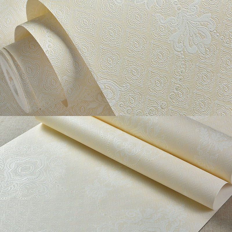 Glam Medallion Wallpaper Roll in Light-Color Water Resistant Wall Covering for Bedroom Clearhalo 'Wall Decor' 'Wallpaper' 1225312