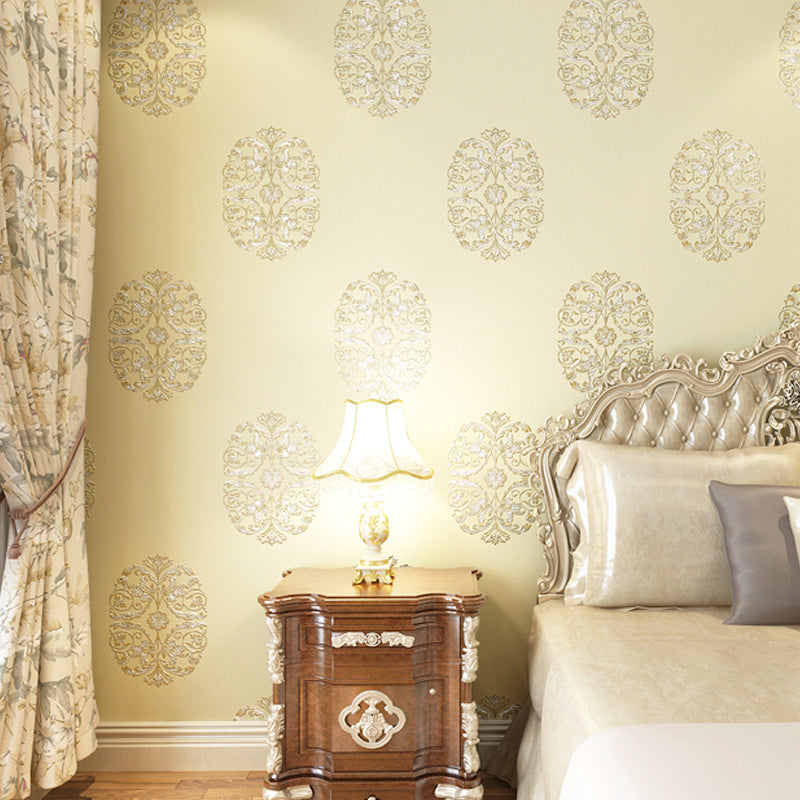 Nostalgic Embroidered Floral Wallpaper for Bedroom 57.1-sq ft Wall Decor in Pastel Color Beige Clearhalo 'Vintage wall decor' 'Vintage' 'Wallpaper' Wall Decor' 1284480