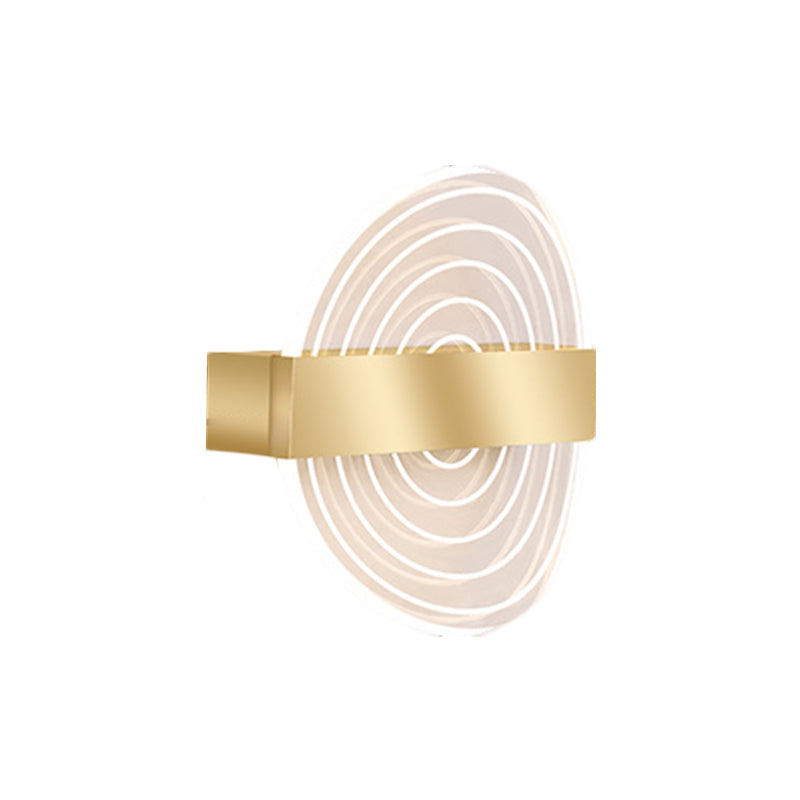 Acrylic Circle Wall Light Sconce LED Modern Wall Lamp Fixture in Black/Gold for Living Room Clearhalo 'Modern wall lights' 'Modern' 'Wall Lamps & Sconces' 'Wall Lights' Lighting' 1392192