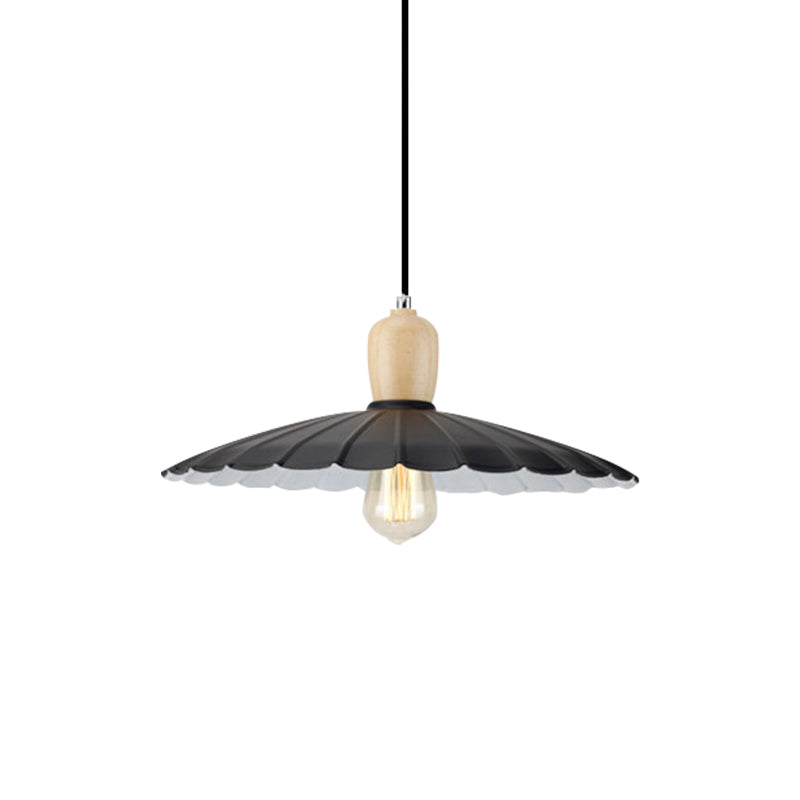 1 Light Scalloped Edge Hanging Lamp Vintage Stylish Black/White/Black Outer and White Inner Metal Pendant Light for Dining Table, 9"/14"/16" Diameter Clearhalo 'Art Deco Pendants' 'Black' 'Cast Iron' 'Ceiling Lights' 'Ceramic' 'Crystal' 'Industrial Pendants' 'Industrial' 'Metal' 'Middle Century Pendants' 'Pendant Lights' 'Pendants' 'Rustic Pendants' 'Tiffany' Lighting' 1401047