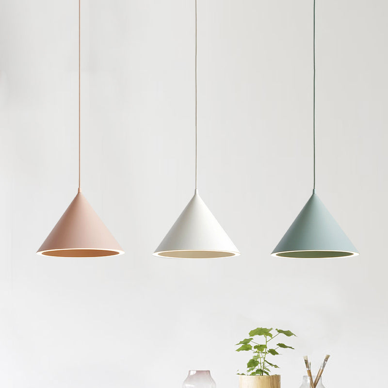 10"/12.5" Diameter 1 Light Conical Hanging Lamp Nordic Stylish Black/Blue Metal Pendant Light over Table Clearhalo 'Ceiling Lights' 'Modern Pendants' 'Modern' 'Pendant Lights' 'Pendants' Lighting' 1416850