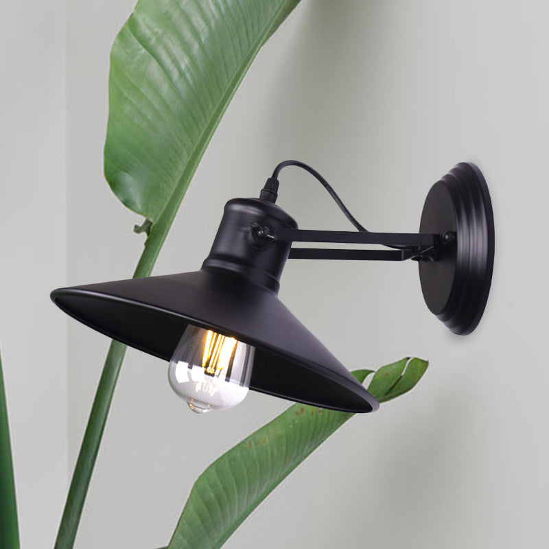 Metallic Saucer Sconce Wall Lighting Antique Style 1 Bulb Corridor Wall Sconce Lamp in Black/Rust Clearhalo 'Art deco wall lights' 'Cast Iron' 'Glass' 'Industrial wall lights' 'Industrial' 'Middle century wall lights' 'Modern' 'Rustic wall lights' 'Tiffany' 'Traditional wall lights' 'Wall Lamps & Sconces' 'Wall Lights' Lighting' 1417954