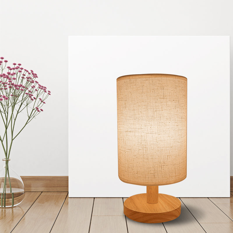 1 Head Table Light with Cylindrical Fabric Shade Retro Stylish Bedroom Table Lamp in White Clearhalo 'Lamps' 'Table Lamps' Lighting' 142231