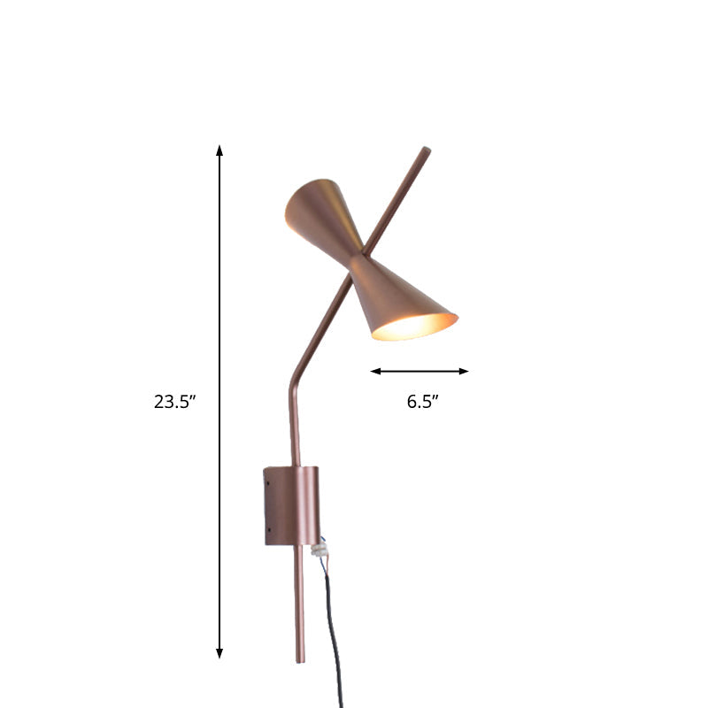 Contemporary Horn Shape Wall Light Rose Gold Small Wall Lamp in Rose Gold for Boutique Stairway Clearhalo 'Cast Iron' 'Glass' 'Industrial' 'Modern wall lights' 'Modern' 'Tiffany' 'Traditional wall lights' 'Wall Lamps & Sconces' 'Wall Lights' Lighting' 144920