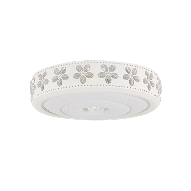 White Circle Flush Mounted Lamp Minimalist Iron Living Room LED Ceiling Light Fixture with Flower Edge, 16.5"/24.5" Dia Clearhalo 'Ceiling Lights' 'Close To Ceiling Lights' 'Close to ceiling' 'Flush mount' Lighting' 1451460