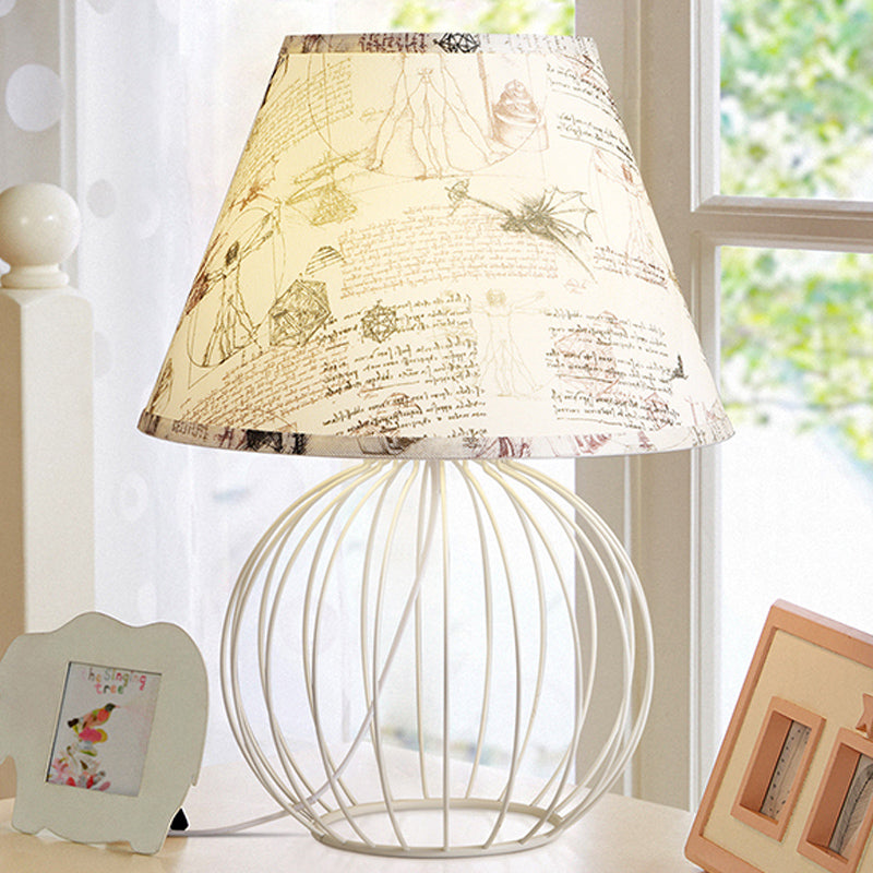 White 1-Light Desk Lamp Traditionalist Fabric Night Table Light with Spherical Wire Cage Base Clearhalo 'Lamps' 'Table Lamps' Lighting' 1454509