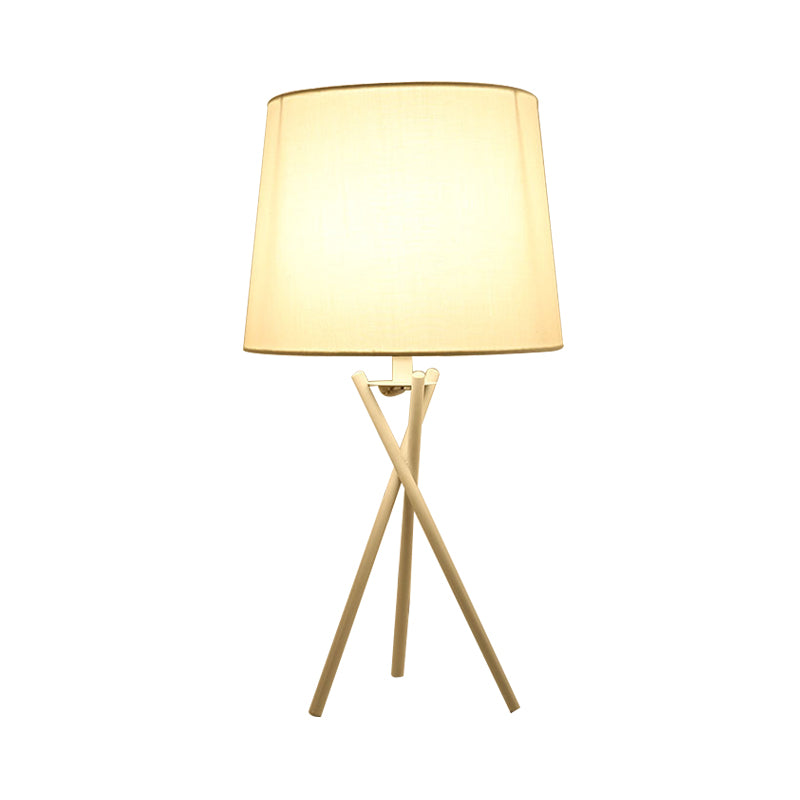 Drum Fabric Night Lighting Minimalist Novelty 1-Light Black/White Table Lamp with Cross-Legged Design Clearhalo 'Lamps' 'Table Lamps' Lighting' 1457783