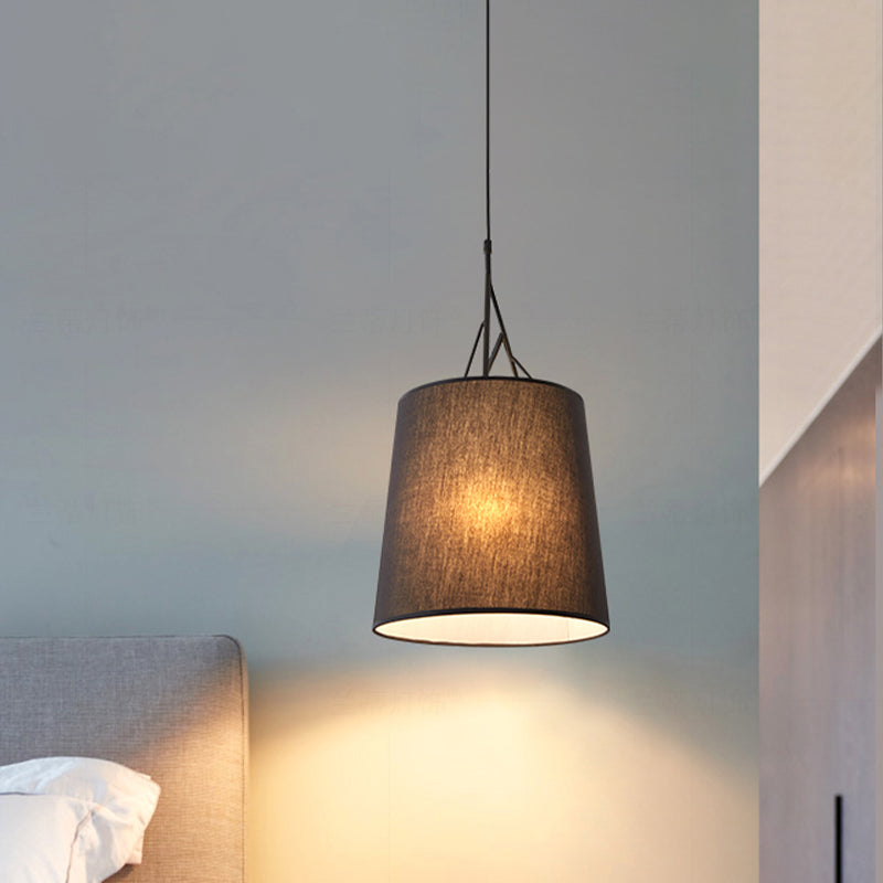 Fabric Pendant Light Fixture 1 Head Modernist Pendant Light in Black/White for Bedroom Clearhalo 'Ceiling Lights' 'Hogar' 'Iluminaci��n' 'L��mparas Colgantes' 'L��mparas de Techo' 1459159_b8bfd1b4-b307-4edf-bfe5-8669114de590