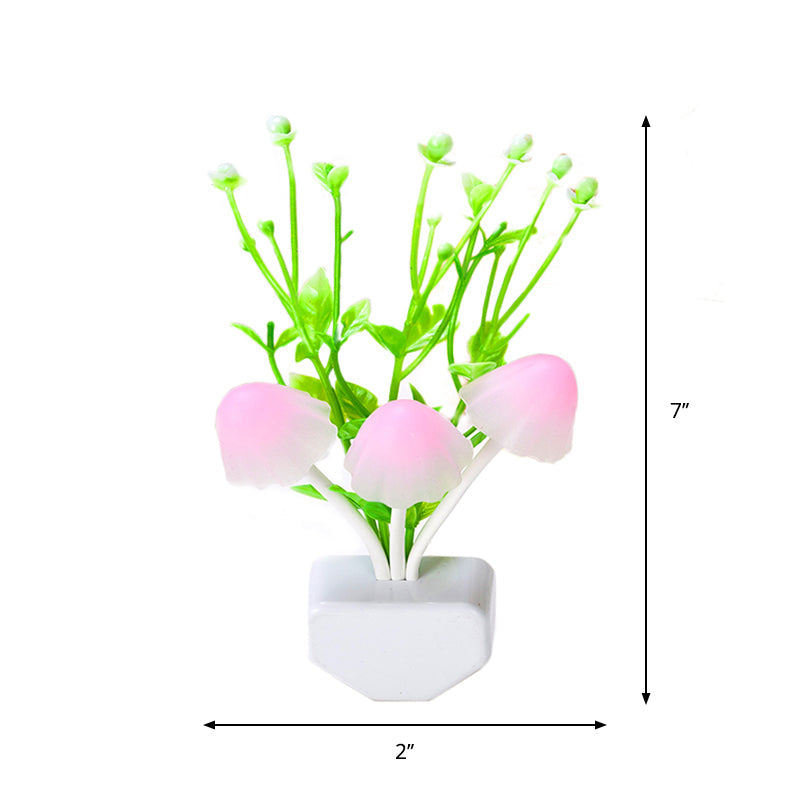 Decorative Seaweed Plastic Wall Lamp Plug-in LED Night Light in Green, Multi-Colored Light Clearhalo 'Night Lights' 'Wall Lights' Lighting' 1468174