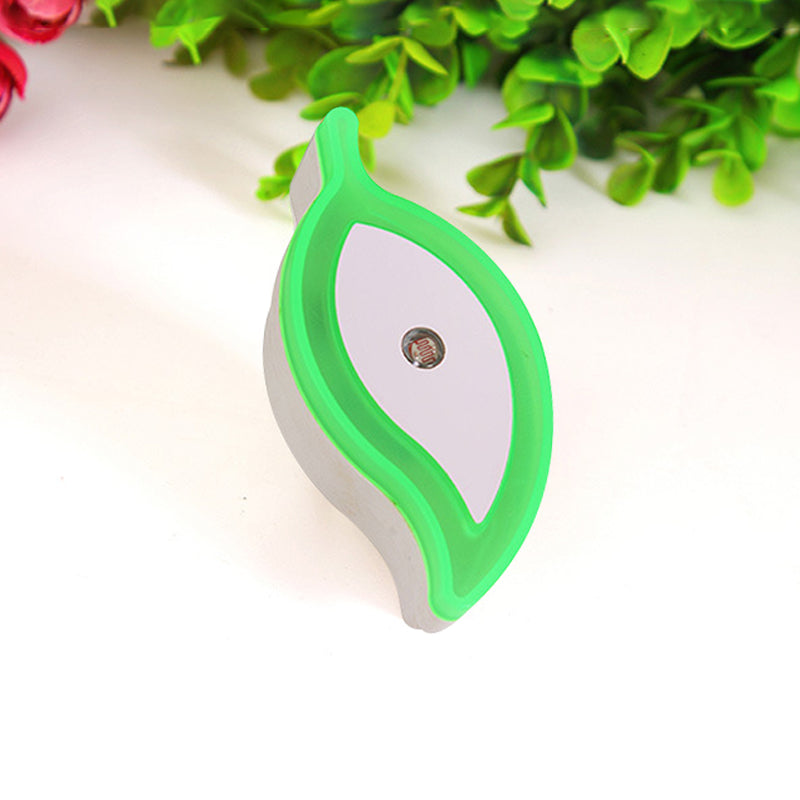 Plastic Leaf Mini Wall Lighting Ideas Cartoon Green/Pink/White Plug in LED Night Lamp for Kids Room Clearhalo 'Night Lights' 'Wall Lights' Lighting' 1468245