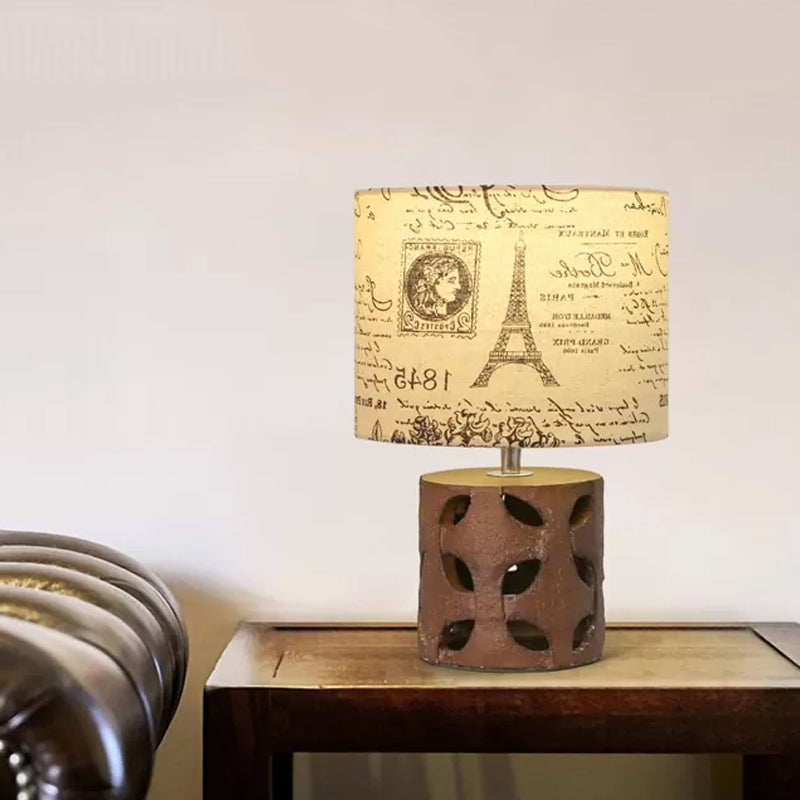 Drum Living Room Table Lighting Country Fabric 1 Light Beige Script Printing Desk Light with Resin Etched Cylinder/Baluster Base Clearhalo 'Lamps' 'Table Lamps' Lighting' 1475723