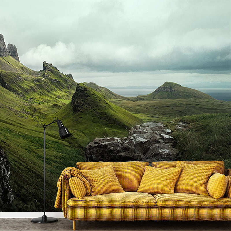 Green Mountainside Scenery Mural Wallpaper Moisture Resistant Wall Covering for Home Green Clearhalo 'Wall Decor' 'Wall Mural' 1505088