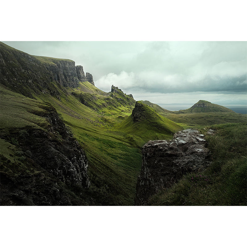 Green Mountainside Scenery Mural Wallpaper Moisture Resistant Wall Covering for Home Clearhalo 'Wall Decor' 'Wall Mural' 1505091