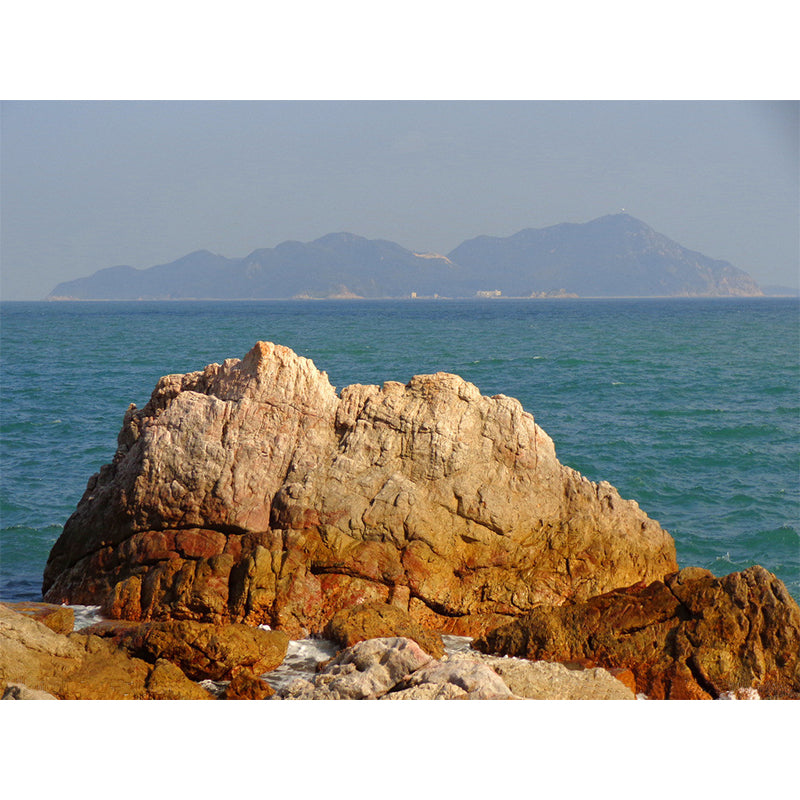 Sea Behind Stone Scenery Mural Contemporary Smooth Surface Wall Covering in Brown Clearhalo 'Wall Decor' 'Wall Mural' 1505406