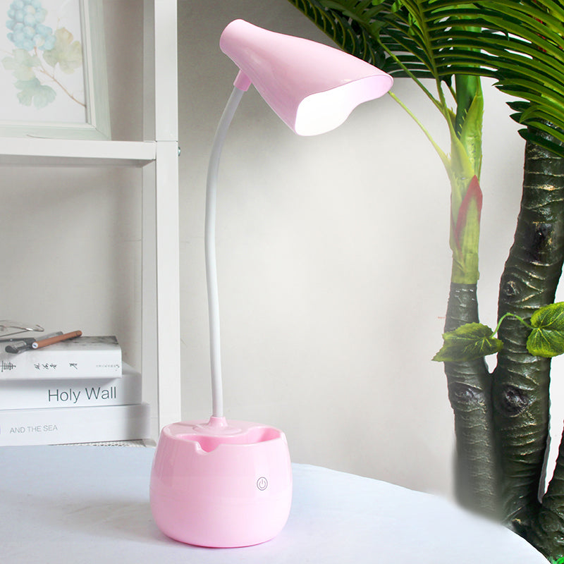 Eye-Caring Flexible Gooseneck Desk Light Pen Holder Design LED USB Charging Reading Light in Blue/Pink/White/Yellow Clearhalo 'Desk Lamps' 'Lamps' Lighting' 1522923