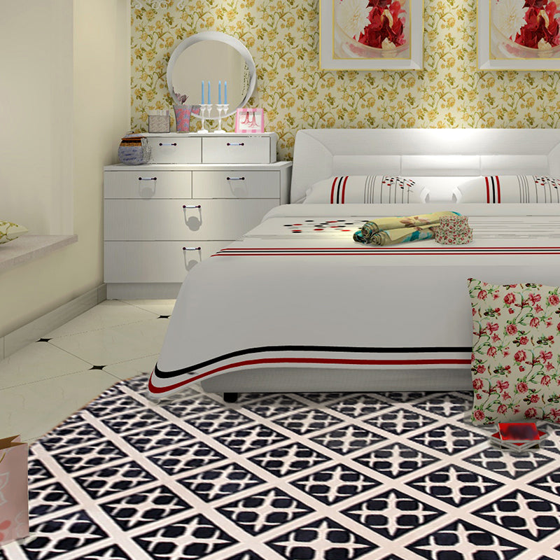 Scandinavia Geometric Rug White Checkered in Black Floor Covering Polyester Pet Friendly Washable Indoor Floor Carpet Clearhalo 'Area Rug' 'Rugs' 'Southwestern' Rug' 1585763