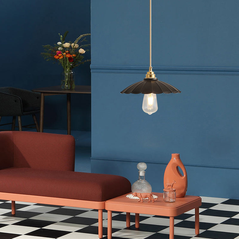 1 Bulb Pendant Lighting Fixture Industrial Flared Black/White Finish Metal Hanging Ceiling Lamp Black Clearhalo 'Art Deco Pendants' 'Black' 'Cast Iron' 'Ceiling Lights' 'Ceramic' 'Crystal' 'Industrial Pendants' 'Industrial' 'Metal' 'Middle Century Pendants' 'Pendant Lights' 'Pendants' 'Rustic Pendants' 'Tiffany' Lighting' 1604679