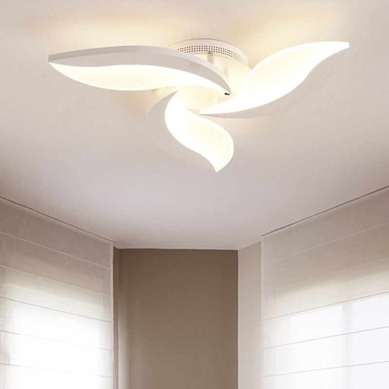 Acrylic Flower Flush Mount Light Contemporary LED 3/5/9 Lights Ceiling Lighting Fixture in Warm/White/Natural Light 3 White Clearhalo 'Ceiling Lights' 'Close To Ceiling Lights' 'Close to ceiling' 'Semi-flushmount' Lighting' 164887