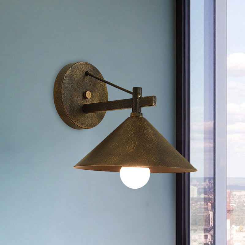 Retro Style Conical Wall Mount Lamp Single Light Metal Wall Lighting Ideas in Matte Black/Brass/Aged Silver Clearhalo 'Art deco wall lights' 'Cast Iron' 'Glass' 'Industrial wall lights' 'Industrial' 'Middle century wall lights' 'Modern' 'Rustic wall lights' 'Tiffany' 'Traditional wall lights' 'Wall Lamps & Sconces' 'Wall Lights' Lighting' 1688147