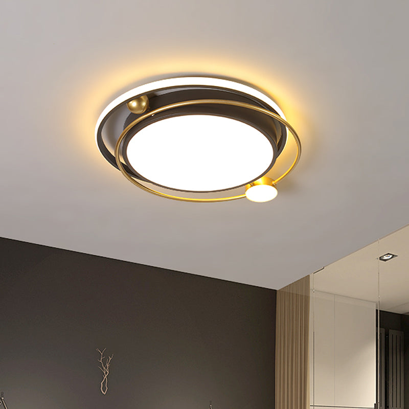 Metallic Circular Flush Light Fixture Minimalist LED Flush Mount Lighting in Black-Gold Clearhalo 'Ceiling Lights' 'Close To Ceiling Lights' 'Close to ceiling' 'Flush mount' Lighting' 1695095