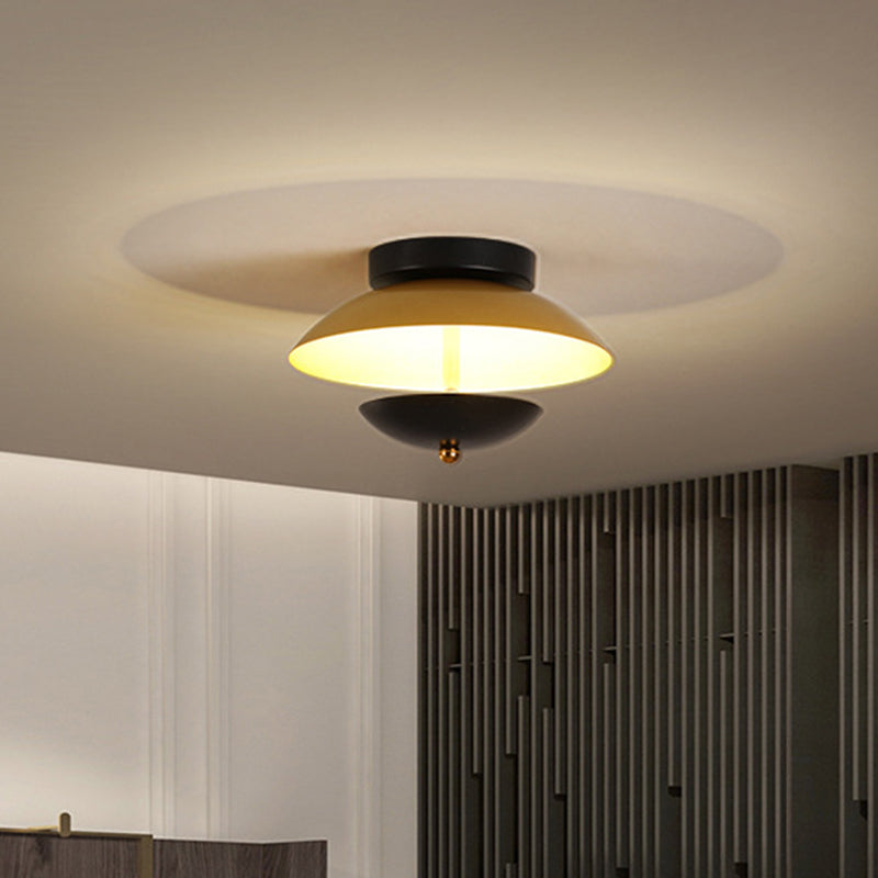 Modern Plate-Shape Ceiling Mounted Light Metallic Hall Aisle LED Flush Lamp Fixture in White/Gold Clearhalo 'Ceiling Lights' 'Close To Ceiling Lights' 'Close to ceiling' 'Semi-flushmount' Lighting' 1709777