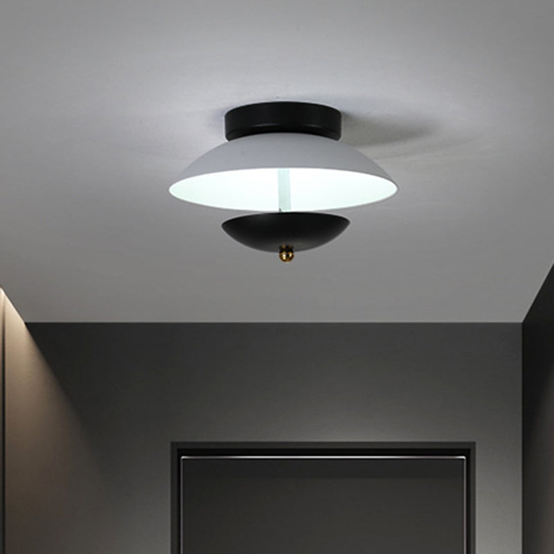 Modern Plate-Shape Ceiling Mounted Light Metallic Hall Aisle LED Flush Lamp Fixture in White/Gold White Clearhalo 'Ceiling Lights' 'Close To Ceiling Lights' 'Close to ceiling' 'Semi-flushmount' Lighting' 1709780