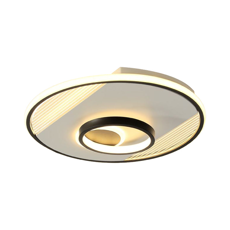 Acrylic Round Flush Light Fixture Modern LED Black Flush Mount Lamp for Bedroom, 16.5"/20.5" Wide Clearhalo 'Ceiling Lights' 'Close To Ceiling Lights' 'Close to ceiling' 'Flush mount' Lighting' 1709847