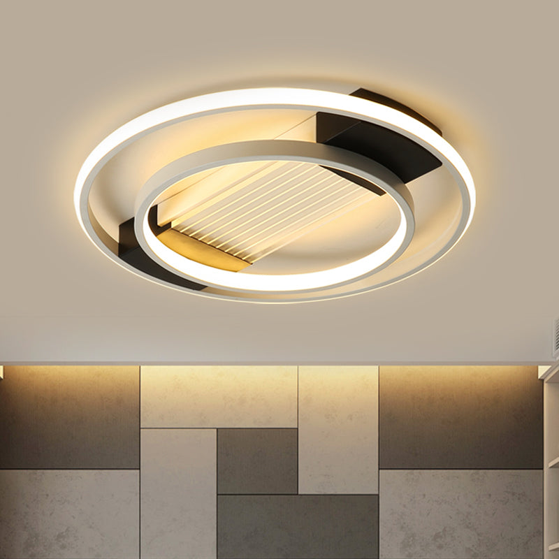 Acrylic Circular Flush Mount Lamp Nordic LED Flush Ceiling Light in Black, 16.5"/20.5" Wide Black Clearhalo 'Ceiling Lights' 'Close To Ceiling Lights' 'Close to ceiling' 'Flush mount' Lighting' 1709859