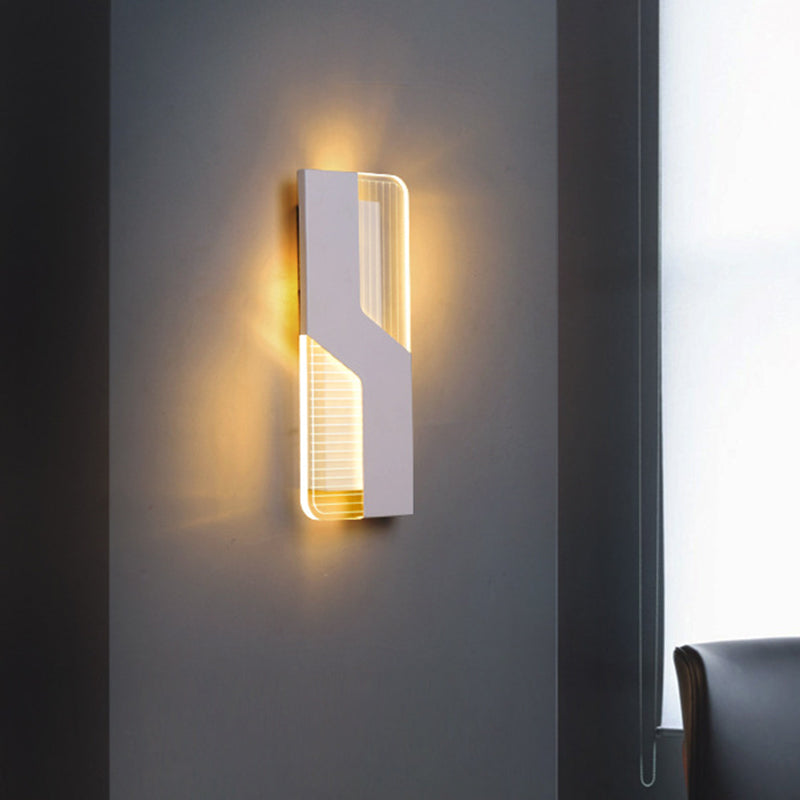 White Geometric Wall Mount Lamp Nordic LED Acrylic Wall Lighting Fixture in Warm/White Light White Clearhalo 'Cast Iron' 'Glass' 'Industrial' 'Modern wall lights' 'Modern' 'Tiffany' 'Traditional wall lights' 'Wall Lamps & Sconces' 'Wall Lights' Lighting' 1710631