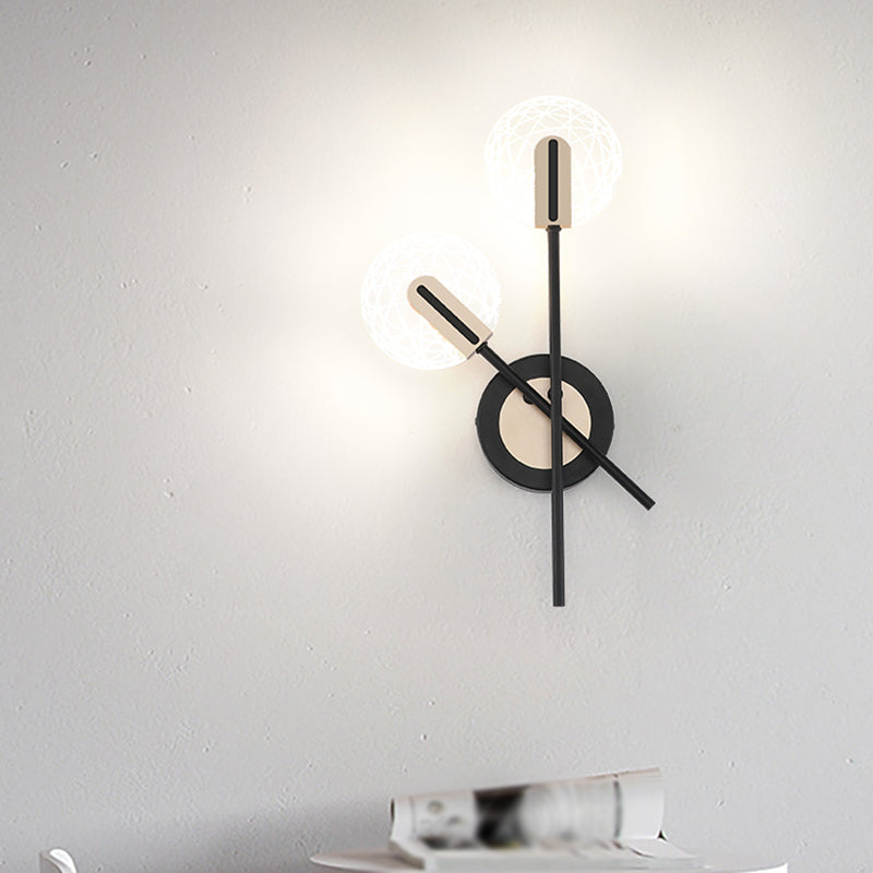 Black Rounded Wall Light Fixture Modern LED Metal Wall Sconce Lighting in Warm/White Light Clearhalo 'Cast Iron' 'Glass' 'Industrial' 'Modern wall lights' 'Modern' 'Tiffany' 'Traditional wall lights' 'Wall Lamps & Sconces' 'Wall Lights' Lighting' 1710725
