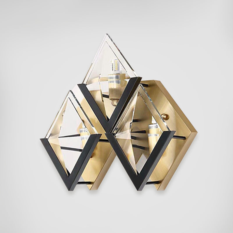 Rhombus Surface Wall Sconce Minimalist Clear Crystal LED Parlor Wall Mount Lamp in Gold Clearhalo 'Cast Iron' 'Glass' 'Industrial' 'Modern wall lights' 'Modern' 'Tiffany' 'Traditional wall lights' 'Wall Lamps & Sconces' 'Wall Lights' Lighting' 1724224