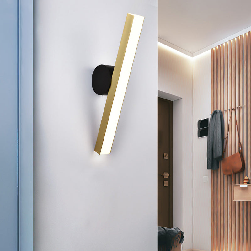 Minimal LED Sconce Light Fixture Acrylic Brass Vertical/Horizontal Square Tube Wall Lighting Ideas Brass Vertical Clearhalo 'Cast Iron' 'Glass' 'Industrial' 'Modern wall lights' 'Modern' 'Tiffany' 'Traditional wall lights' 'Wall Lamps & Sconces' 'Wall Lights' Lighting' 1789046