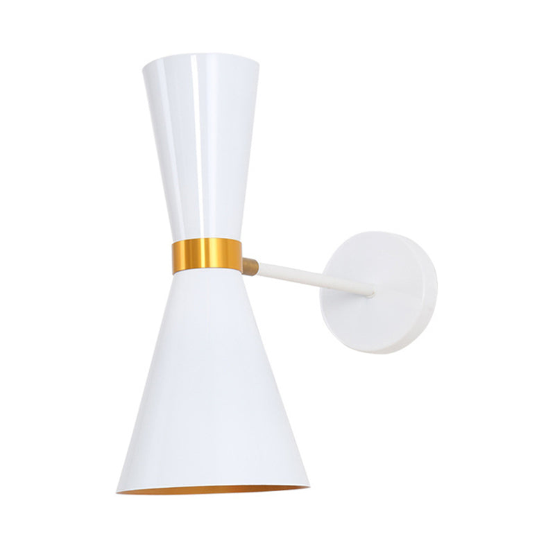 Black/White Cocktail Shaker Sconce Lamp Modern 1 Light Metal Wall Mounted Lighting with Rotatable Joint Clearhalo 'Cast Iron' 'Glass' 'Industrial' 'Modern wall lights' 'Modern' 'Tiffany' 'Traditional wall lights' 'Wall Lamps & Sconces' 'Wall Lights' Lighting' 1789392
