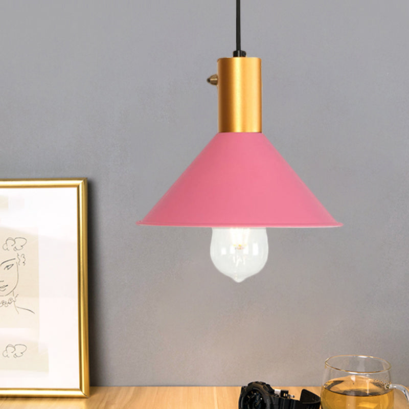 Modernist Tapered Shade Ceiling Fixture 1 Light Metallic Suspension Lamp in Black/Grey for Coffee Shop Clearhalo 'Art Deco Pendants' 'Black' 'Cast Iron' 'Ceiling Lights' 'Ceramic' 'Crystal' 'Industrial Pendants' 'Industrial' 'Metal' 'Middle Century Pendants' 'Pendant Lights' 'Pendants' 'Rustic Pendants' 'Tiffany' Lighting' 1871471