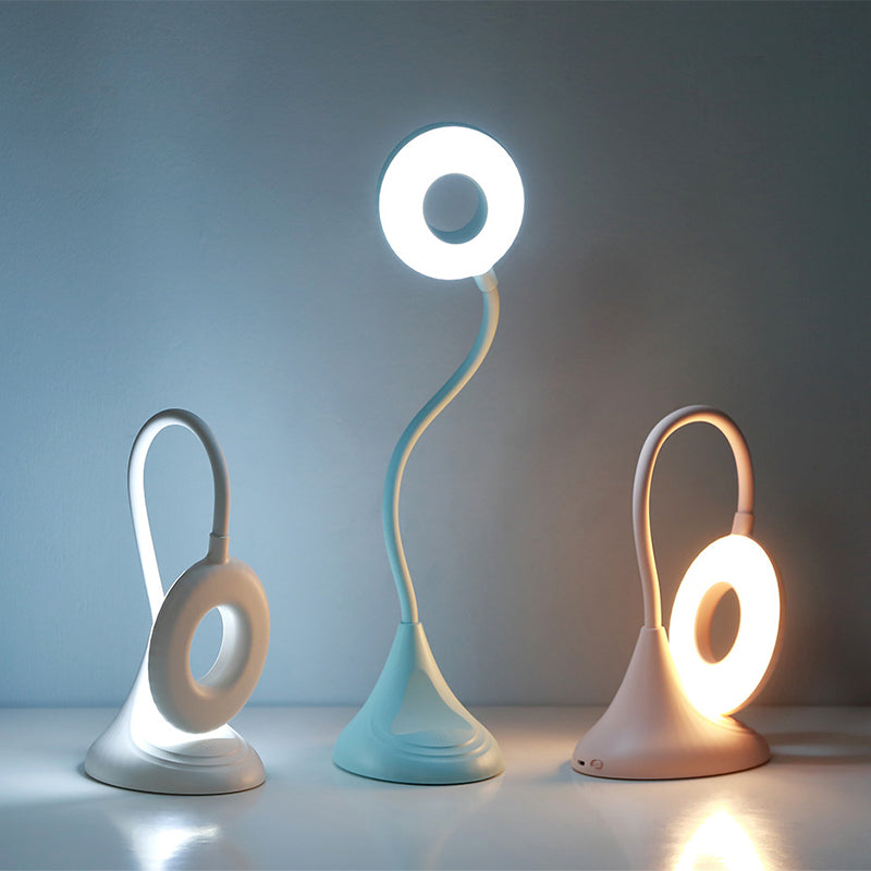 Blue/Pink/White Circular Desk Lamp Modern Plastic LED Touch Sensitive Reading Light for Bedside Clearhalo 'Desk Lamps' 'Lamps' Lighting' 1916442