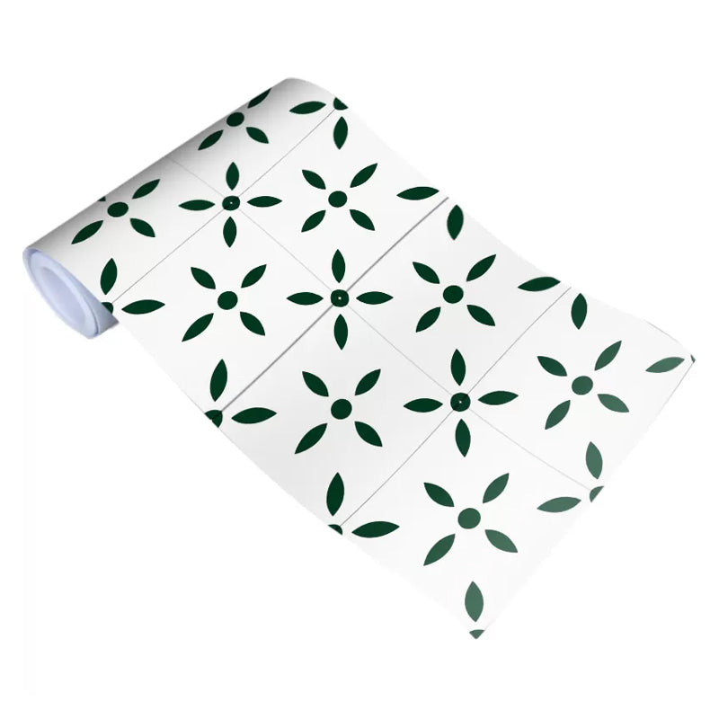 Green Leaves Wallpaper Roll Peel and Paste Country Bathroom Wall Art, 10' L x 12