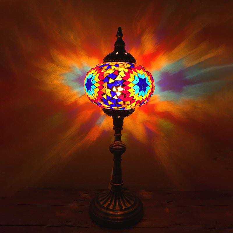 Single Light Desk Lighting Antique Elliptical Stained Glass Night Table Light in White/Red/Blue for Bedroom Clearhalo 'Lamps' 'Table Lamps' Lighting' 1950401