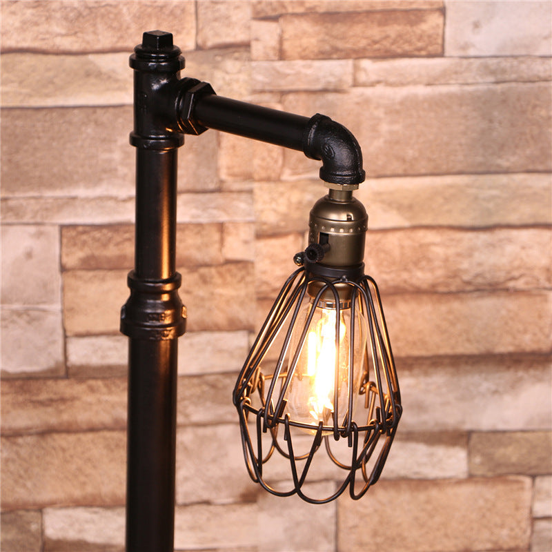 Rustic Stylish Wire Frame Table Light 1 Head Metal Standing Table Lamp with Plumbing Pipe in Black Clearhalo 'Lamps' 'Table Lamps' Lighting' 195531