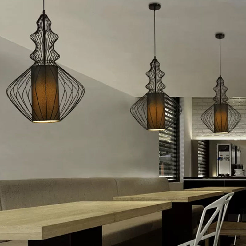 Gourd Shaped Iron Pendant Lighting Retro 1 Bulb Dining Room Ceiling Hanging Lantern with Fabric Shade Inside in Black Clearhalo 'Art Deco Pendants' 'Black' 'Cast Iron' 'Ceiling Lights' 'Ceramic' 'Crystal' 'Industrial Pendants' 'Industrial' 'Metal' 'Middle Century Pendants' 'Pendant Lights' 'Pendants' 'Rustic Pendants' 'Tiffany' Lighting' 1968322