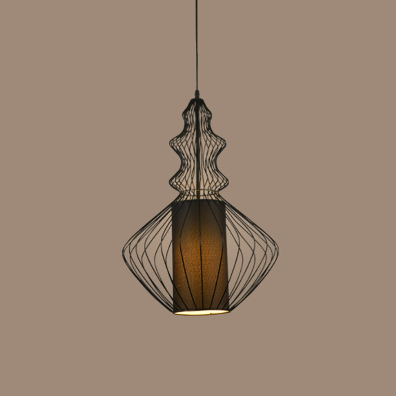 Gourd Shaped Iron Pendant Lighting Retro 1 Bulb Dining Room Ceiling Hanging Lantern with Fabric Shade Inside in Black Clearhalo 'Art Deco Pendants' 'Black' 'Cast Iron' 'Ceiling Lights' 'Ceramic' 'Crystal' 'Industrial Pendants' 'Industrial' 'Metal' 'Middle Century Pendants' 'Pendant Lights' 'Pendants' 'Rustic Pendants' 'Tiffany' Lighting' 1968324