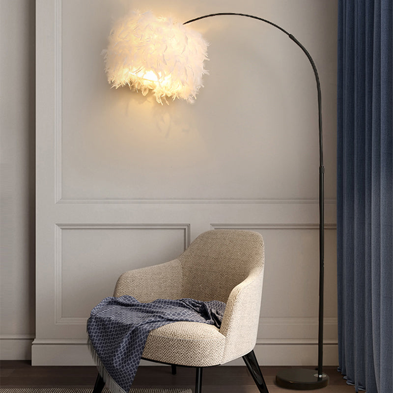 Drum Shaped Feather Standing Lamp Nordic 1-Bulb Black/White Gooseneck Floor Light with/without Tray Clearhalo 'Floor Lamps' 'Lamps' Lighting' 1986172