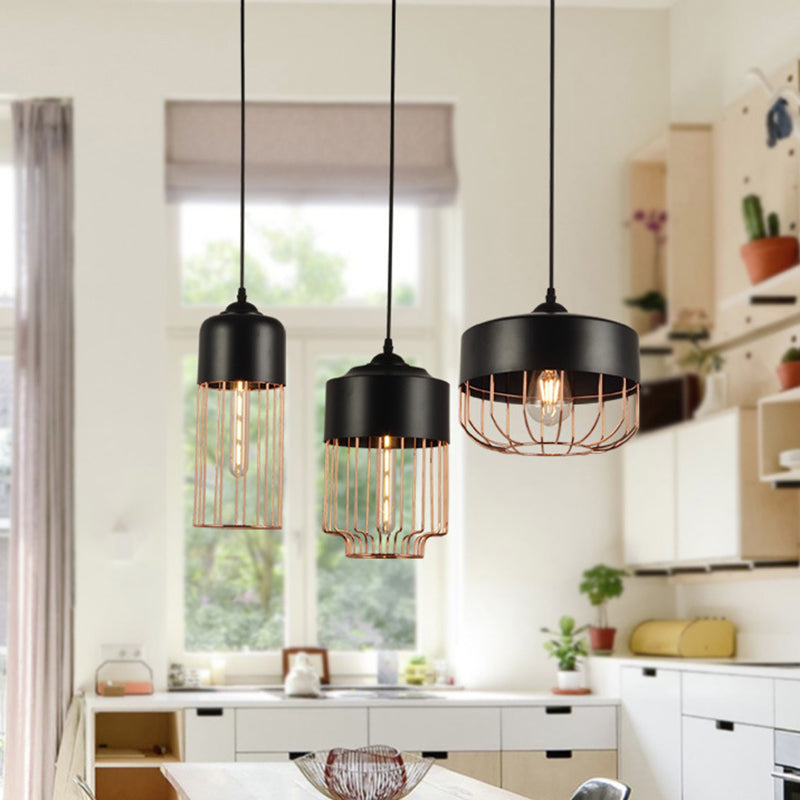 Iron Geometrical Cage Pendant Light Antique 1-Light Dining Room Hanging Light Fixture in Black Clearhalo 'Art Deco Pendants' 'Black' 'Cast Iron' 'Ceiling Lights' 'Ceramic' 'Crystal' 'Industrial Pendants' 'Industrial' 'Metal' 'Middle Century Pendants' 'Pendant Lights' 'Pendants' 'Rustic Pendants' 'Tiffany' Lighting' 2057529