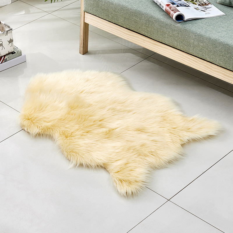 Multicolor Solid Foot Rug Artificial Wool Comfort Rug Pet Friendly Anti-Slip Backing Stain Resistant Carpet for Bedroom Beige Clearhalo 'Area Rug' 'Casual' 'Rugs' Rug' 2070366