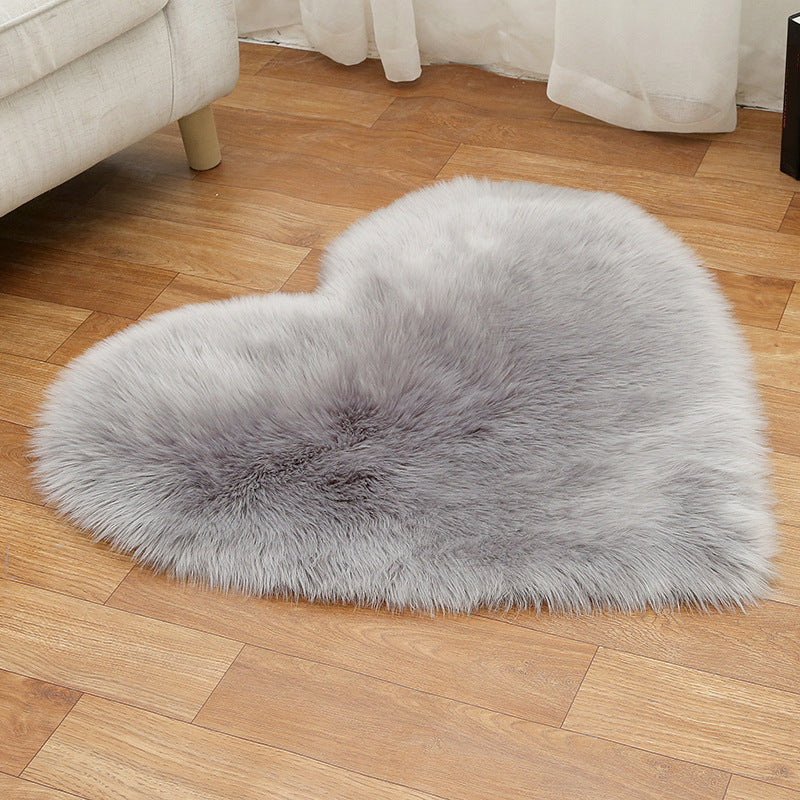 Loving Heart Shaped Plain Rug Multi-Color Comfort Rug Wool Stain Resistant Non-Slip Pet Friendly Carpet for Girls Room Grey 2'4" x 2'11" Clearhalo 'Area Rug' 'Casual' 'Rugs' Rug' 2070437